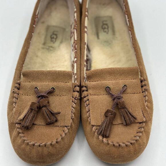 UGG Women's Lizzy Brown Slipper Driving Moccasin Tassel Suede Sheepskin Size 8 - Picture 6 of 8